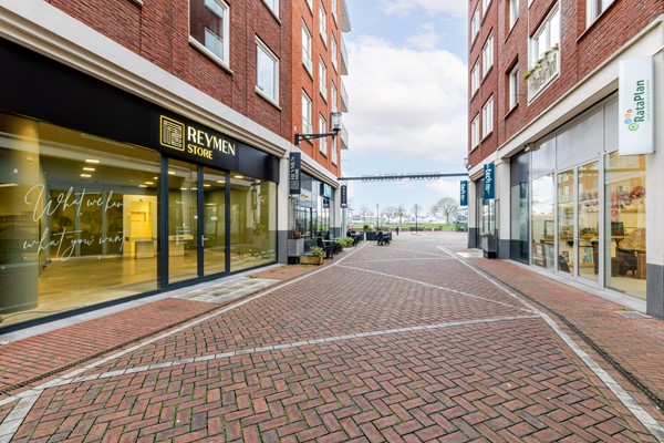 Medium property photo - Zuidpassage 33, 3201 DG Spijkenisse